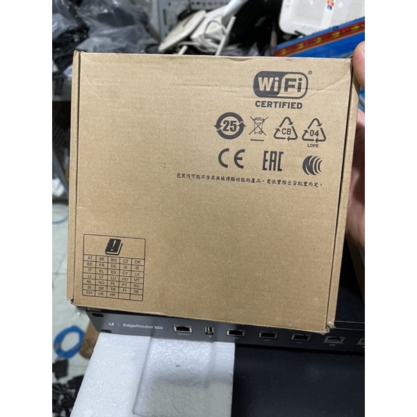 Bộ phát wifi chuyên dụng aruba iap 305 rw new fullbox