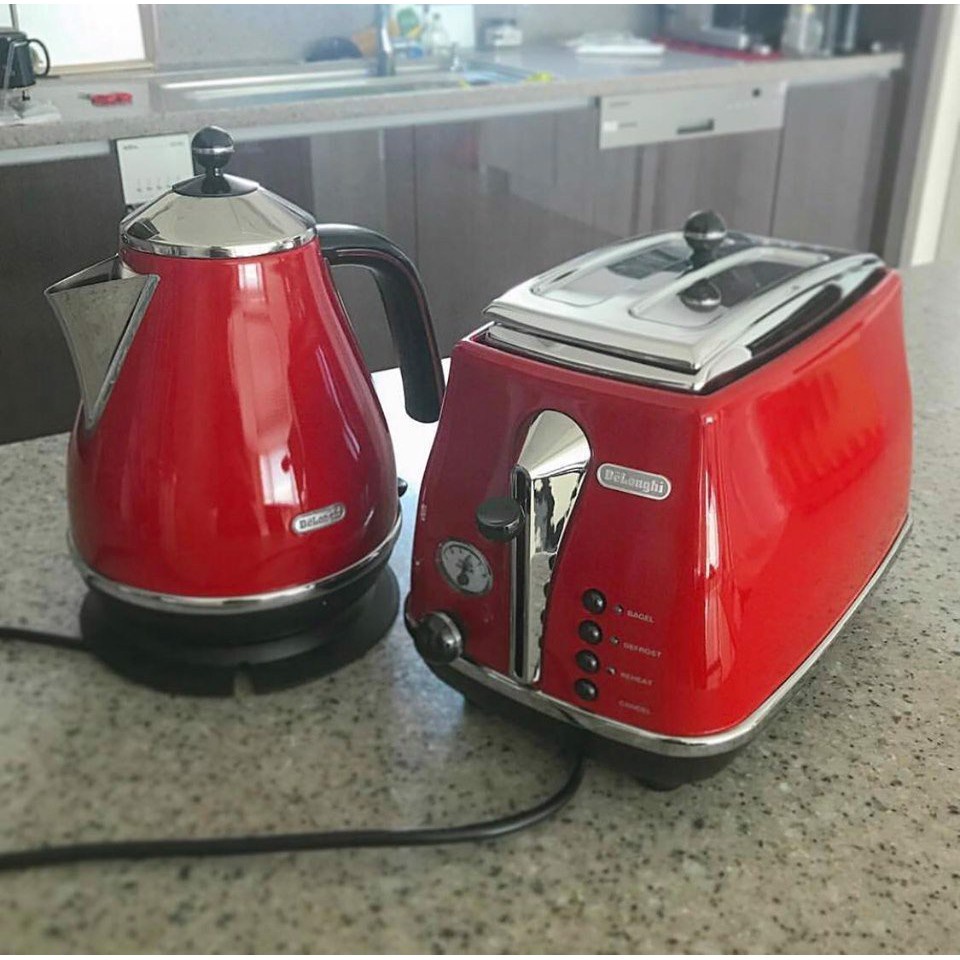 Ấm siêu tốc Delonghi Vintage Retro nhiều màu