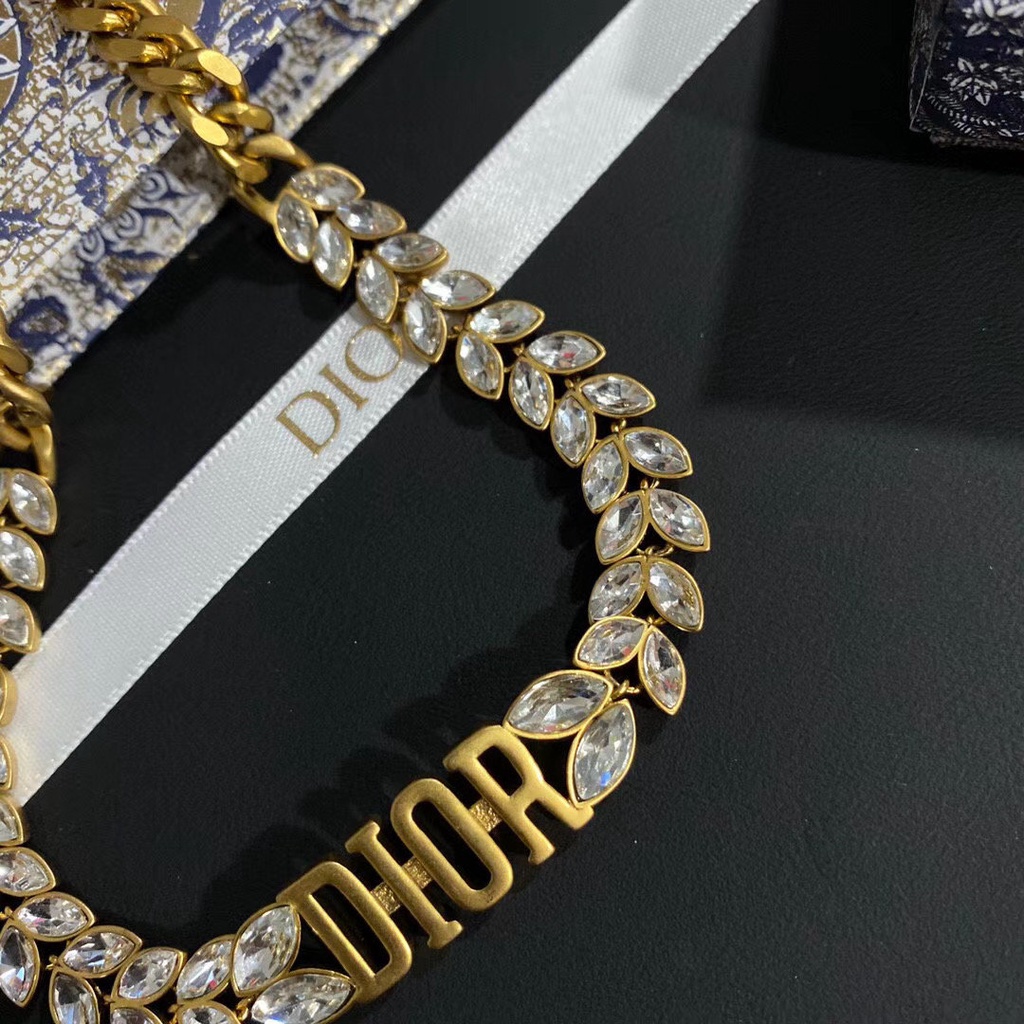 Vòng cổ titan chocker thương hiệu Dior đính đá mạ vàng sang trọng TB413 TOBI STORE
