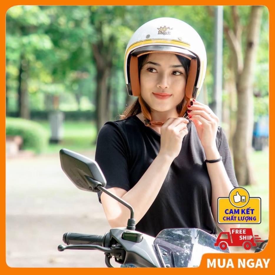Mũ bảo hiểm Royal kính âm M139 tem V10 trắng line vàng