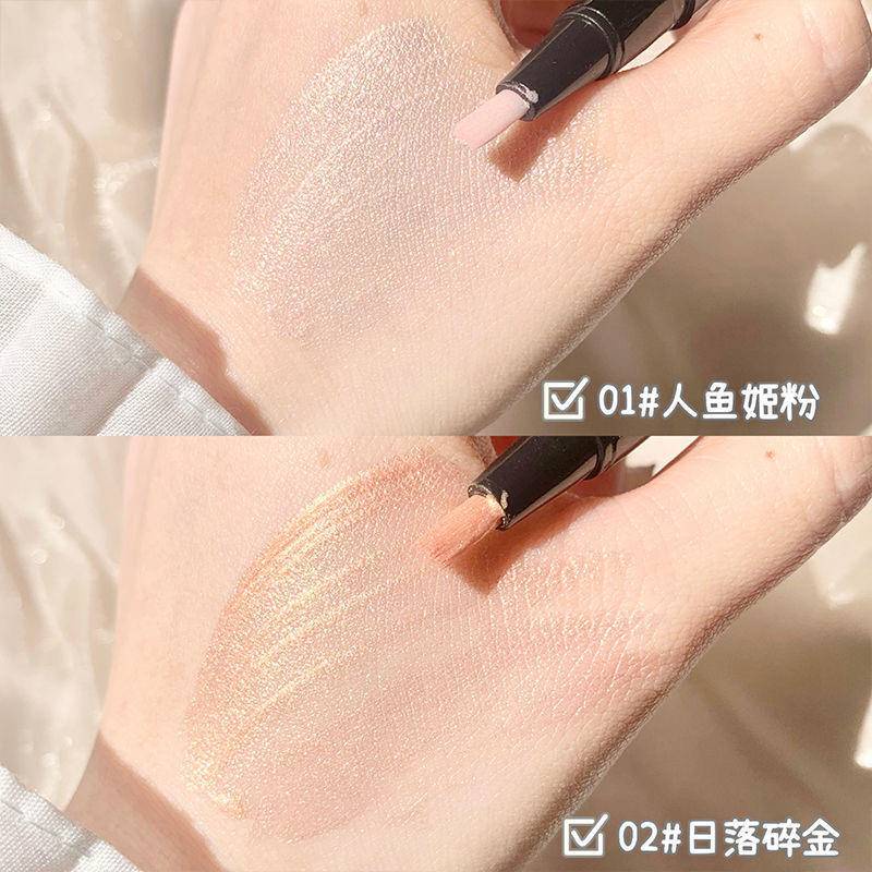 Bút Kẻ Mắt Kiêm Phấn Mắt Màu Sắc Long Lanh Quyến Rũ