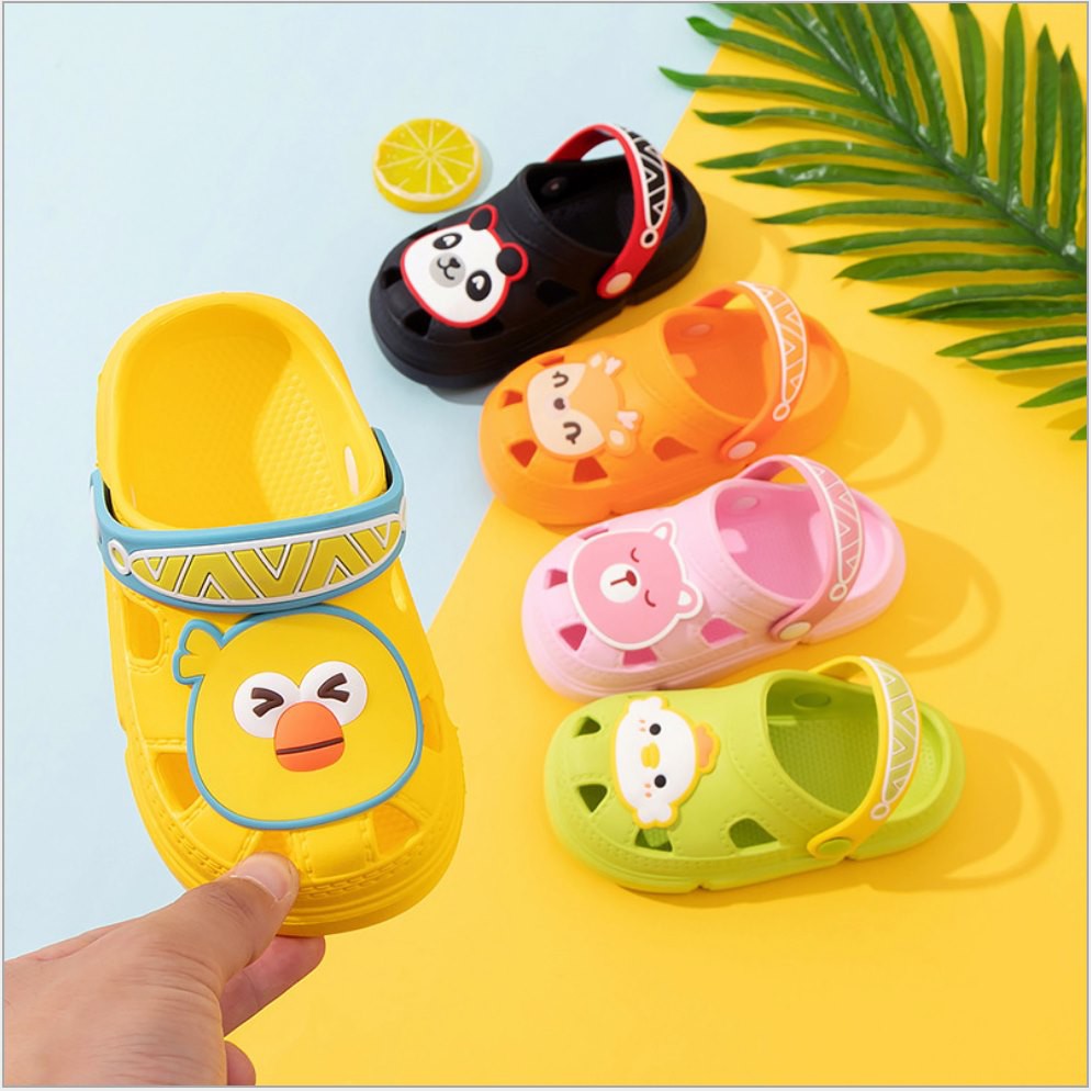 Dép cho bé trai và bé gái siêu nhẹ chống trượt chính hãng Mario