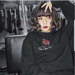 Longtee in "i love you" hoa hồng