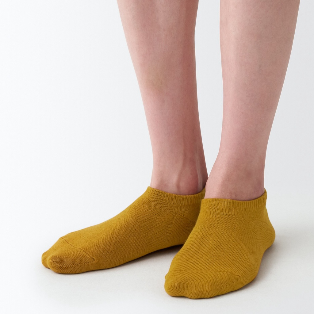 Muji Tất Tới Mắt Cá Ôm 90 Độ