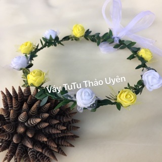 Váy công chúa cho bé màu trắng