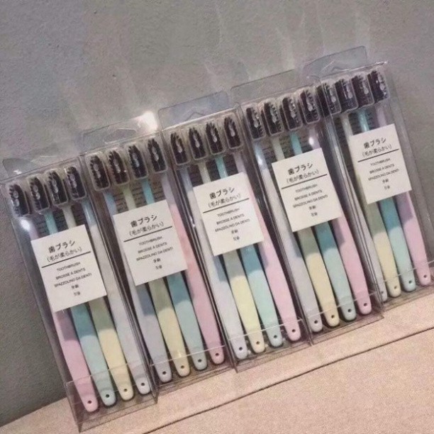Sét 4 bàn chải lúa mạch muji cực xịn !!