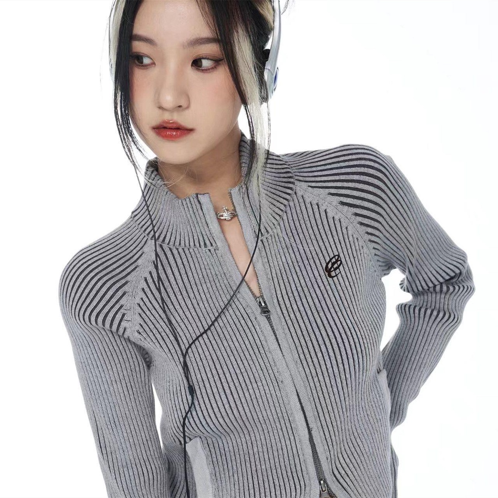 Áo Khoác Len Cardigan Hai Màu Dáng Ôm Thêu Họa Tiết Sọc Hai Màu Có Khóa Kéo Chất Lượng Cao Phong Cách Retro Mỹ Hàng Mới Dành Cho Bạn Nữ