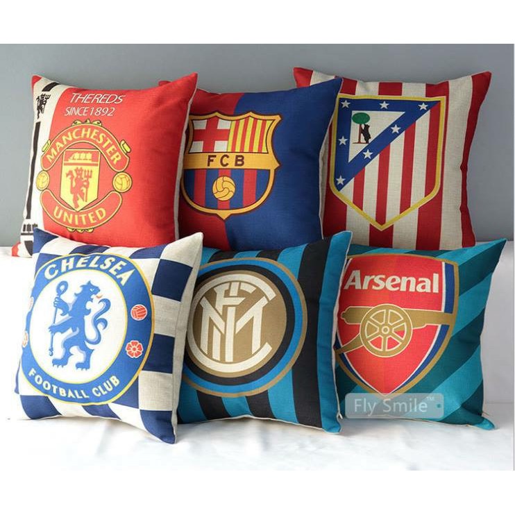 Gối vuông in logo câu lạc bộ Manchester United, Chelsea, Barcelona, Real Madrid, Arsenal