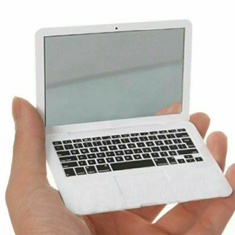 Gương trang điểm mini kiểu Macbook air