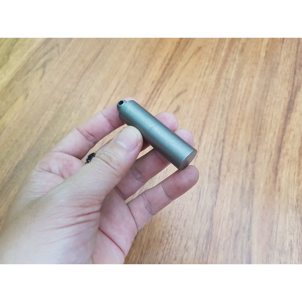 Nhộng titanium 3 đốt