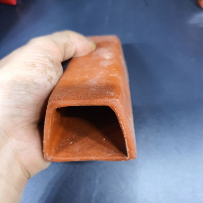 Hang Pleco - Hang Trú Cho Cá Tép - Trang Trí Hồ Cá Màu Đỏ Gạch