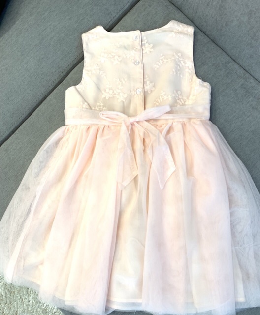 Váy castro hồng hàng dư xịn