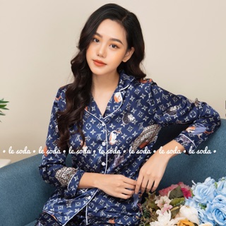 Pịama lụa satin dài tay hoạ tiết LV navy