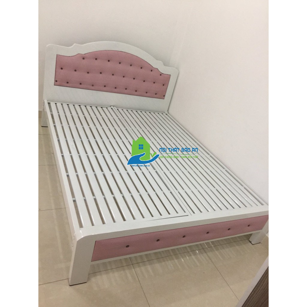 Giường sắt hộp cao cấp màu trắng hồng kích thước từ (1m4x2m, 1m6x2m,1m8x2m) chất liệu sơn tĩnh điện giá xưởng