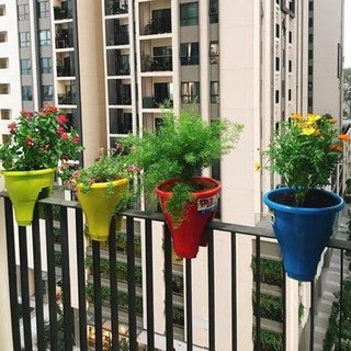 Chậu hoa kẹp lan can Tashuan cỡ lớn