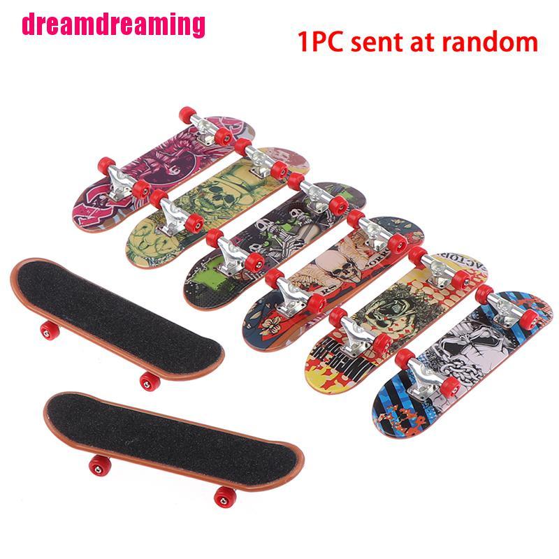 Ván Trượt Ngón Tay Mini Bằng Nhựa In Họa Tiết Nhiều Kiểu Dáng