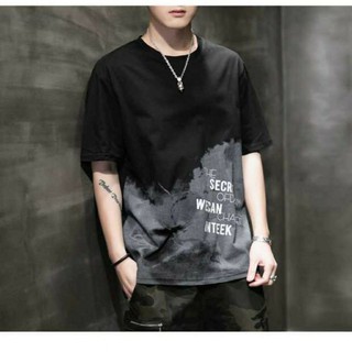 Áo thun đen nam họa tiết J
