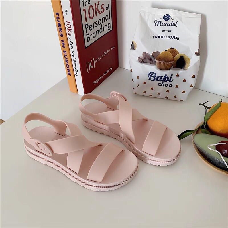 Sandal nữ chất liệu nhựa dẻo siêu bền