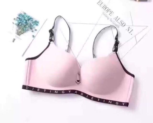ÁO NGỰC ĐÚC THIẾT KẾ DÂY CHỬ KHÔNG GỌNG NÂNG NGỰC