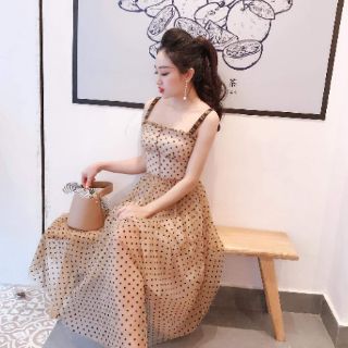 Váy von 2 dây chấm bi nhỏ