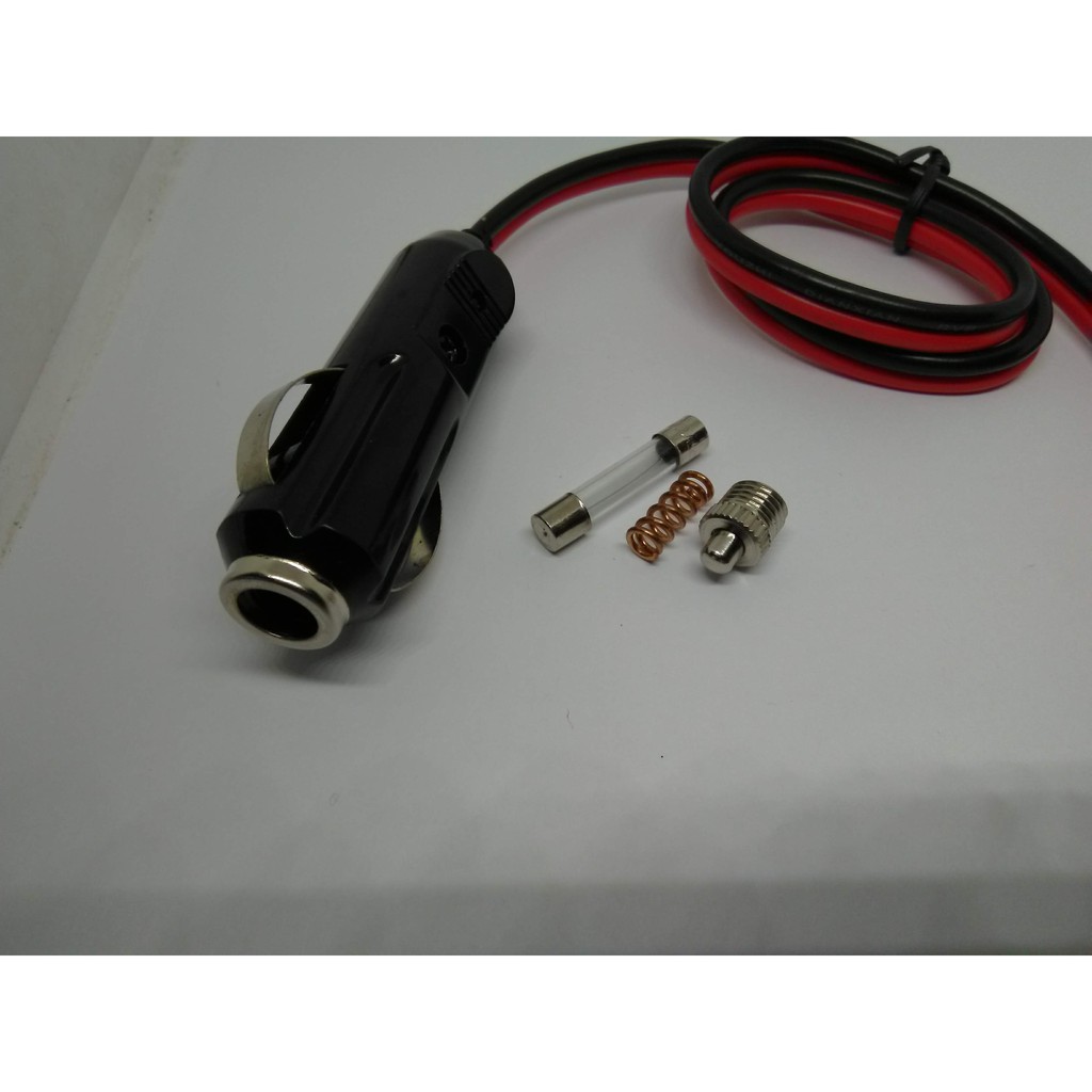 Jack cắm nguồn tẩu thuốc trên ôtô công suất cao 180W