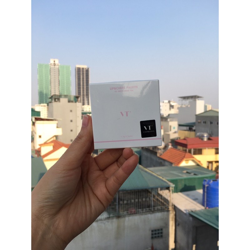 [Hàng hãng tặng]Bảng son môi và má hồng VT Lip&Cheek palette