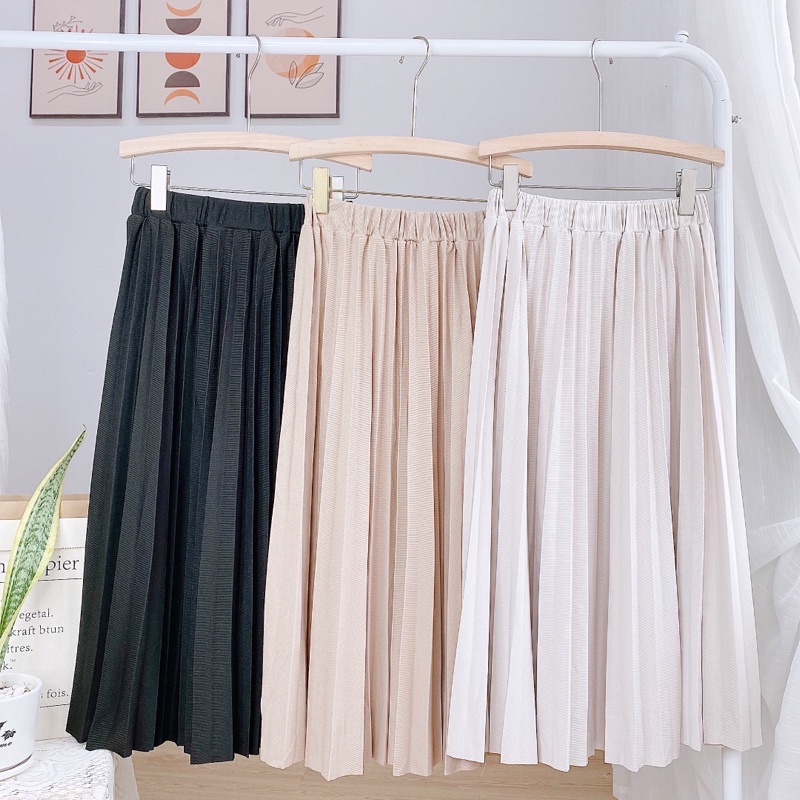 Chân váy xếp li dài