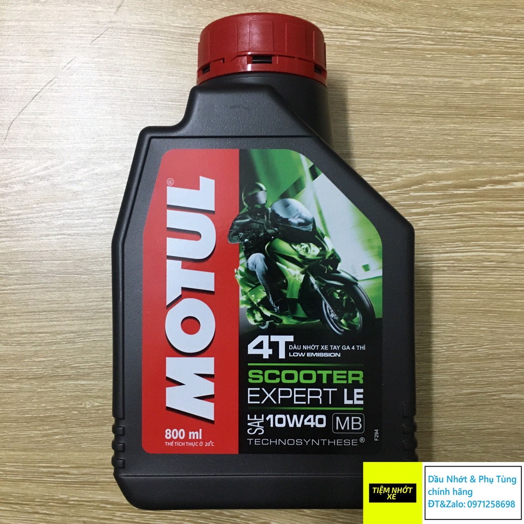 Nhớt xe ga bán tổng hợp Motul Scooter Expert 4T 10w40