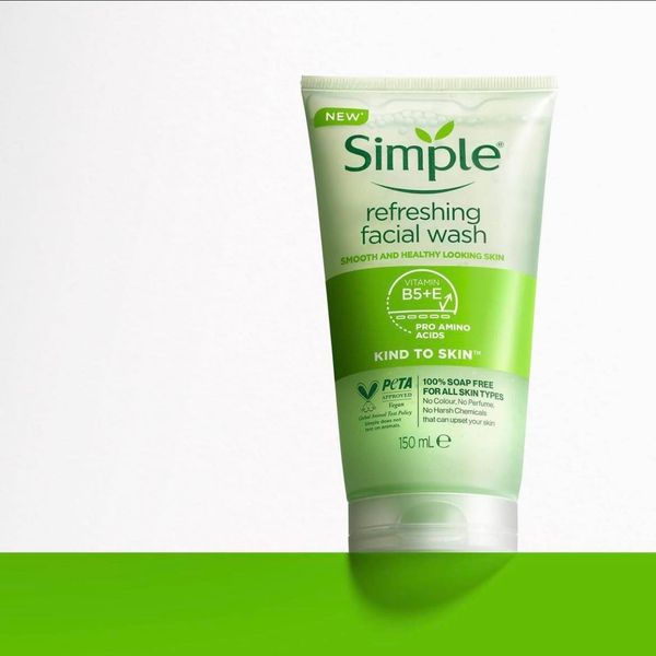 Combo Các Món Chăm Sóc Da Simple Tổng Hợp