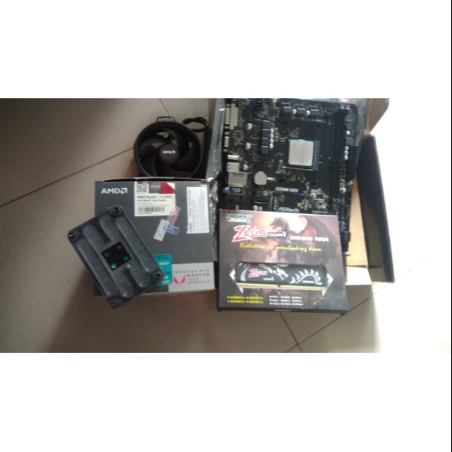 Combo Main Asrock A320 HDV + Ryzen 3 2200g