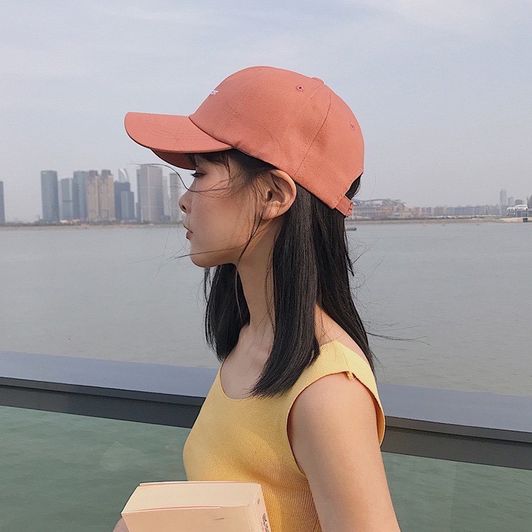 Mũ lưỡi trai nón kết thêu chữ nhiều màu đa dạng phong cách cho cả nam và nữ