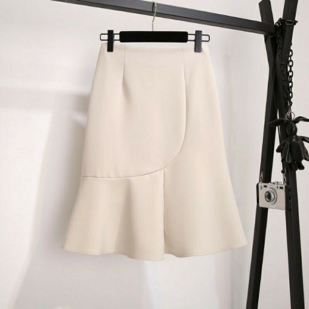 Chân váy đuôi cá siêu xinh chất mát, phom đẹp, nội y xanh