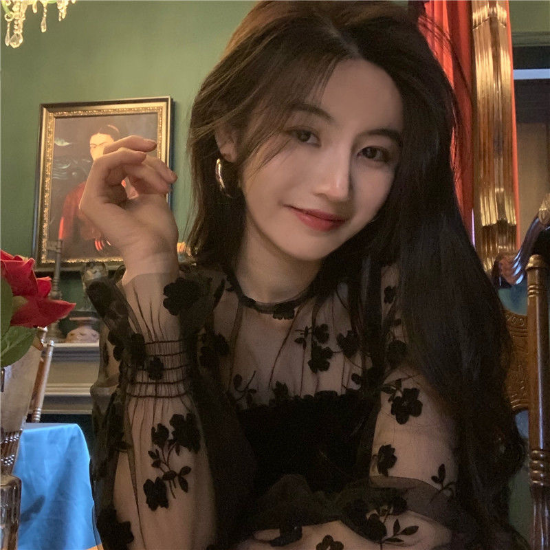 Áo kiểu ngắn phối nhung hoa dài tay gợi cảm cho nữ