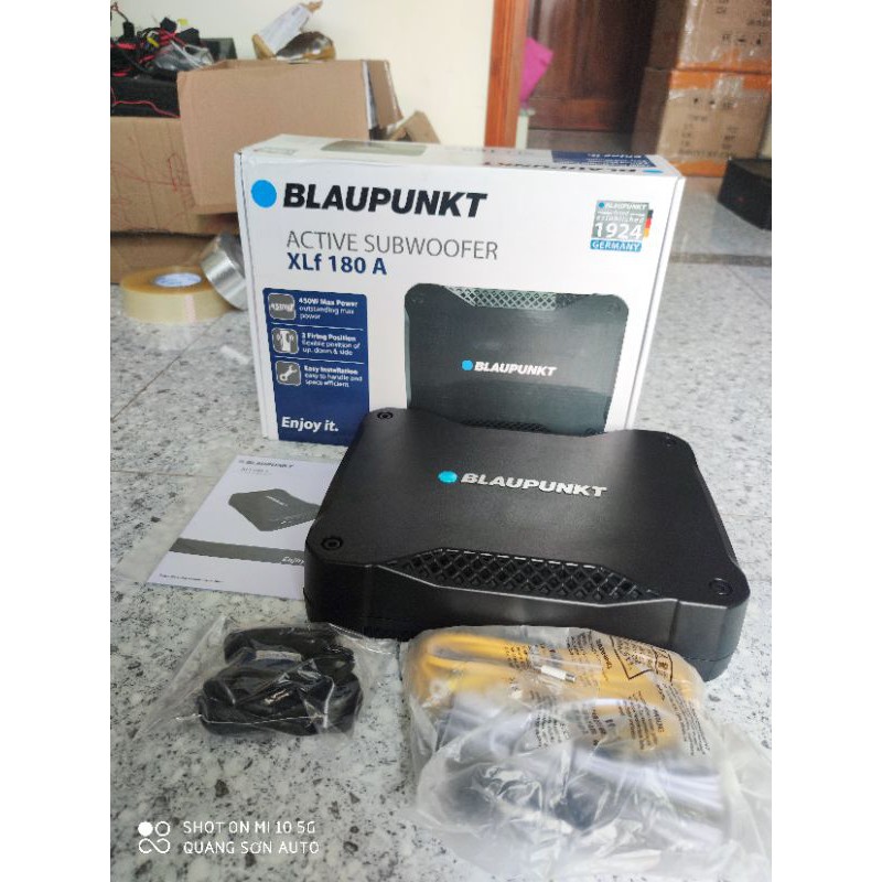 loa sub gầm ghế BLAUPUNKT XLF 180A