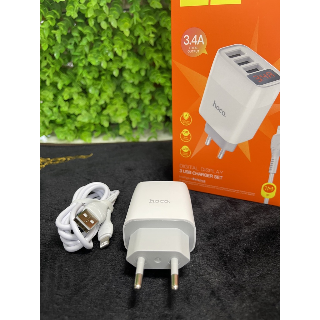 Bộ Củ Sạc Hoco C93A Với 3 Cổng USB, Đèn Led Hiển Thị Dòng Có Lựa Chọn Loại Dây Sạc Lightning, Micro, Type-C, Bộ Sạc Lẻ.