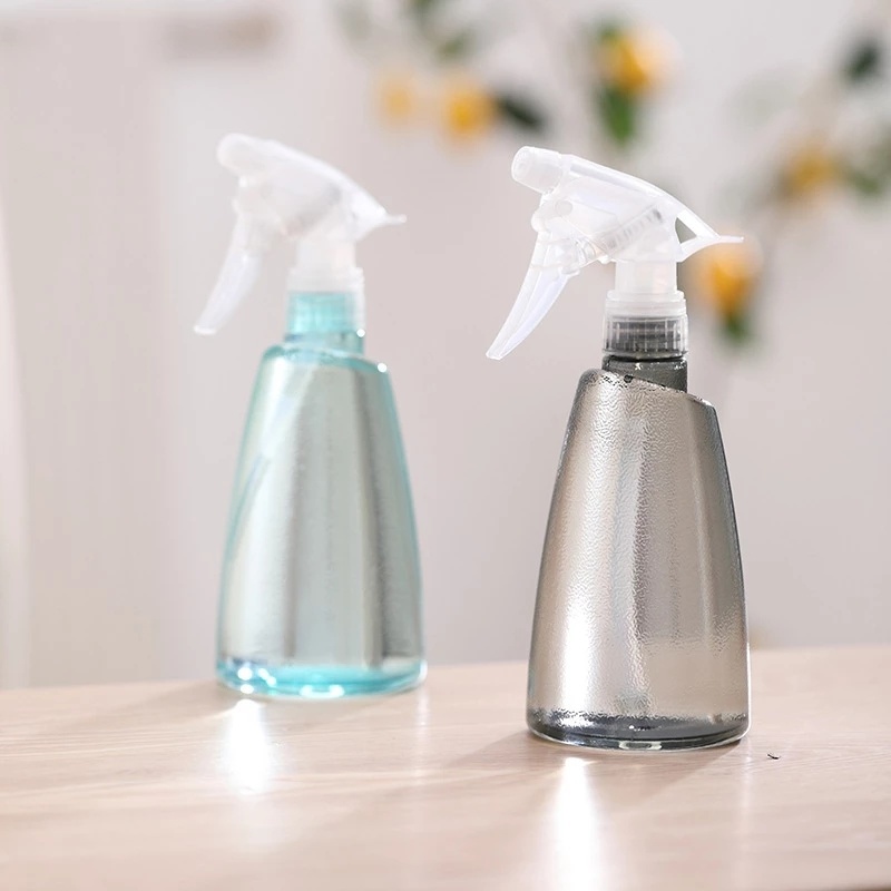 Bình Nhựa Rỗng Trong Suốt Dạng Xịt Phun Nước Tưới Cây 3 Màu Dung Tích 500ML