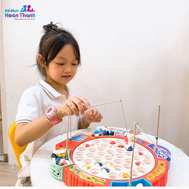 Đồ chơi câu cá điện trẻ em 45 con cá, 4 cần câu nam châm, 4 cần móc phù hợp cho bé 2 - 6 tuổi, tặng kèm 3 pin AA