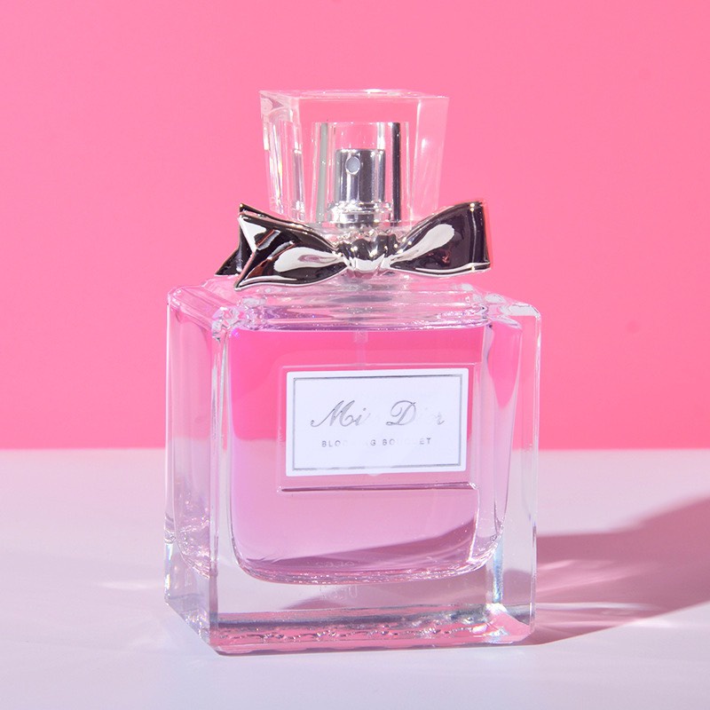 chai nước đồ chơi trang trí bánh