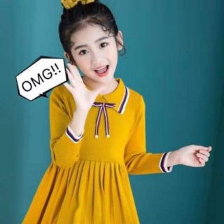 Váy len thu đông xinh xắn cho bé