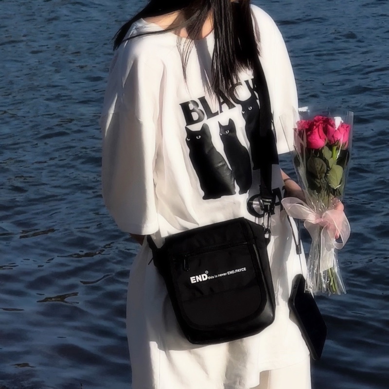 Túi đeo chéo end.payce® LOGO MINI SHOULDER BAG/ BLACK