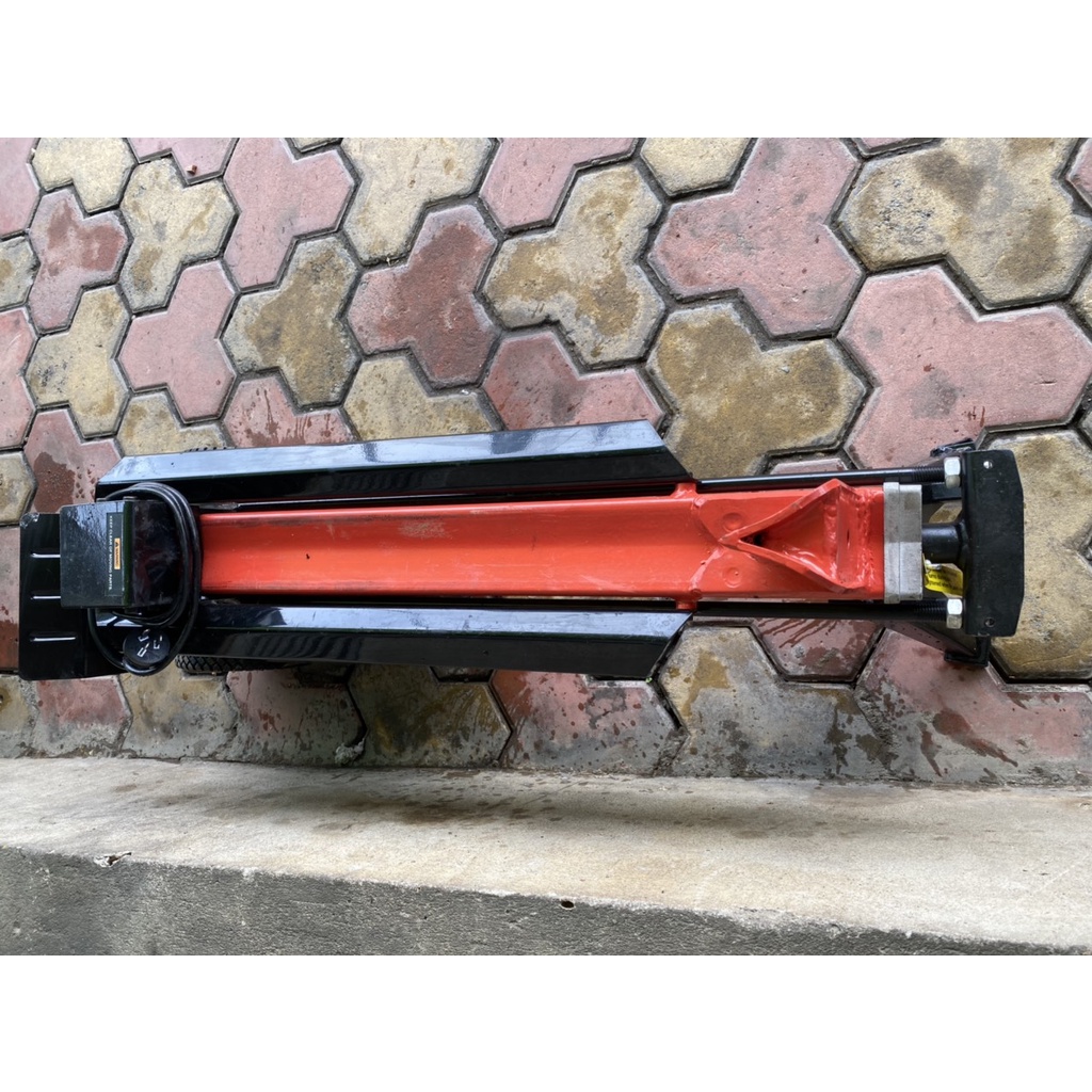 MÁY CHẺ CỦI THỦY LỰC 5 TẤN - HOMELITE HLS22T5