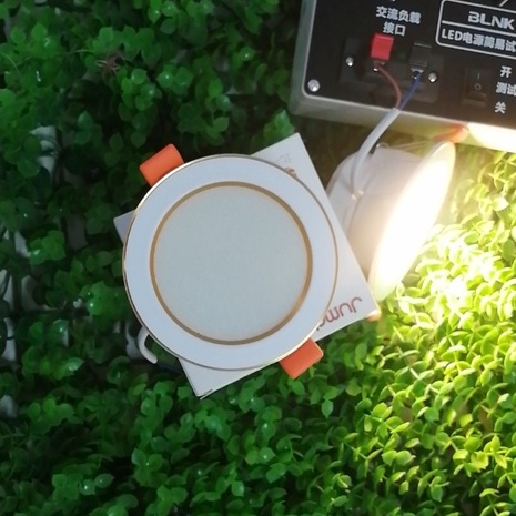 Đèn Âm Trần 5W Liền Thể Nhap khau  ,Đèn Downlight Phi 65mm viền vàng, 3 chế độ ánh sáng/ast/asv | BigBuy360 - bigbuy360.vn