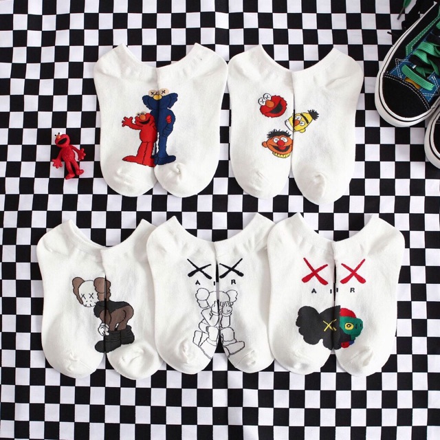 COMBO VỚ ( TẤT) ULLZANG KAWS CỰC PHONG CÁCH,NGỘ NGHĨNH,CÓ TÁCH LẺ