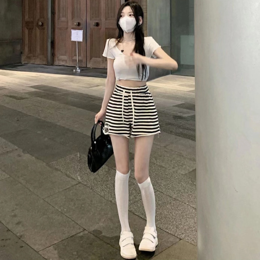 SUXI Quần ngắn ống rộng Lưng Cao Dáng Chữ A Họa Tiết Kẻ Sọc Thiết Kế Rách Thời Trang Mùa Hè Trẻ Trung