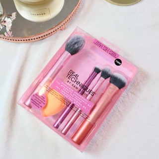 Set cọ trang điểm mặt Real Techniques Everyday Essentials Brush Set
