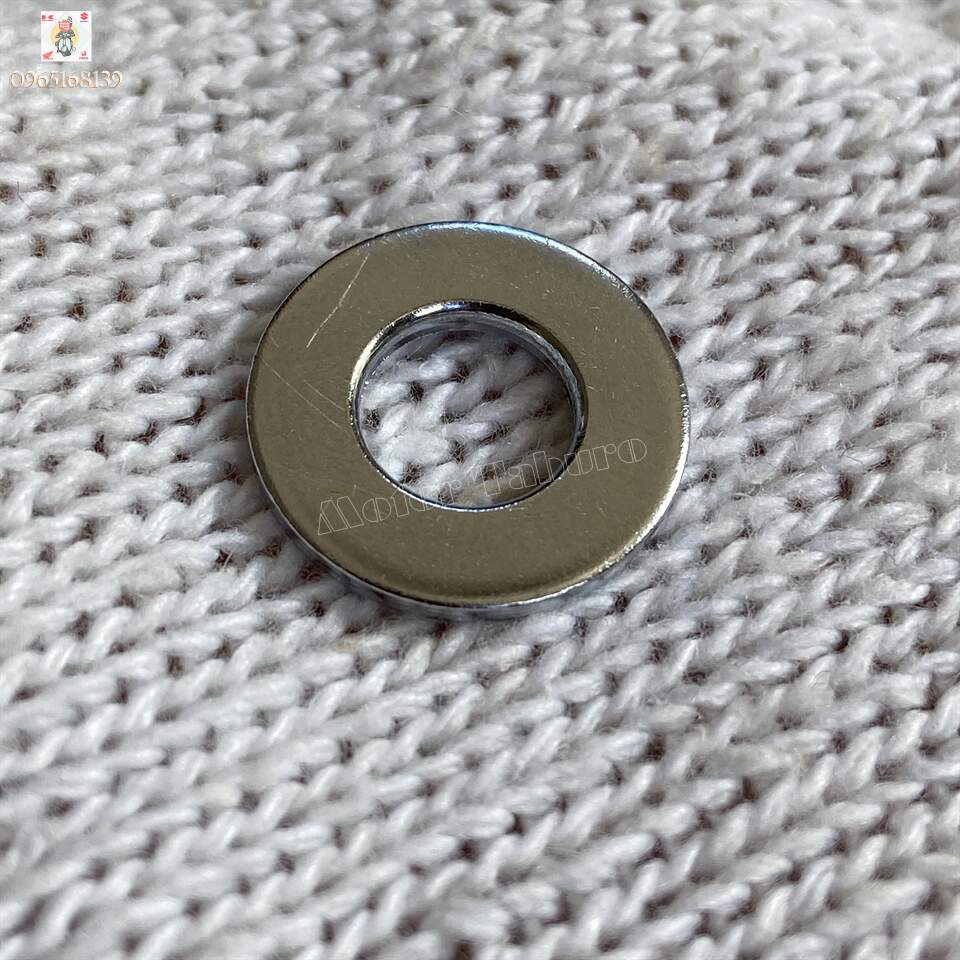 Long đền 8 li đường kính 18mm, xi bóng