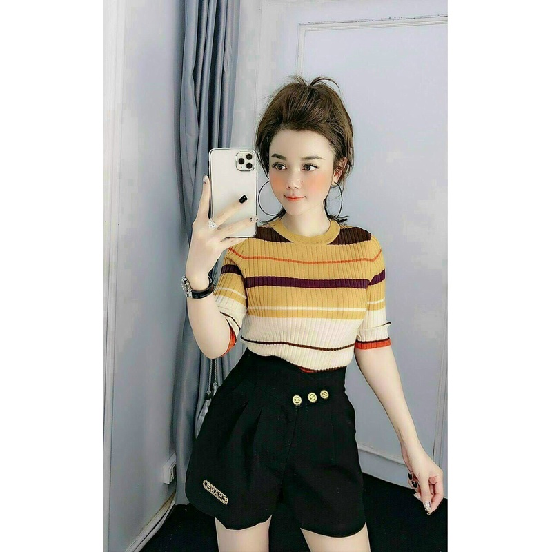 Áo len kẻ cổ tròn cộc tay