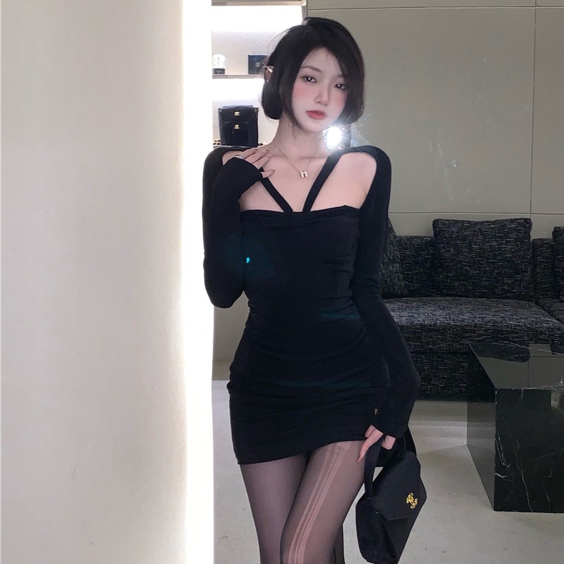 Đầm tay dài dáng ôm thiết kế khoét ngực thời trang thu đông phong cách Trung Hoa mới cho nữ