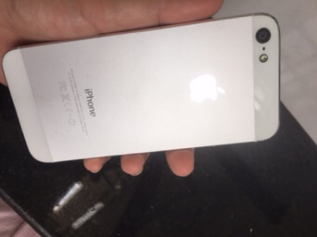 Điện thoại iphone 5 silver 32gb quốc tế like new chính hãng | BigBuy360 - bigbuy360.vn
