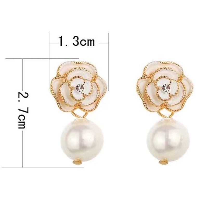 Khuyên Tai Hoa Trà Đính Hạt Ngọc Trai Sang Trọng